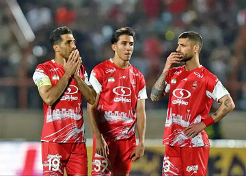 ۱۲ بازیکن در خطر کنار گذاشتن از پرسپولیس ۱۲ بازیکن در خطر کنار گذاشتن از پرسپولیس