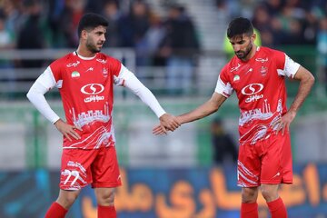 پرسپولیس با یک محروم مقابل سپاهان پرسپولیس با یک محروم مقابل سپاهان