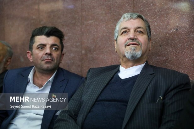 مراسم تشییع اشرف بروجردی