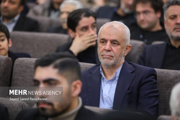 مراسم تشییع اشرف بروجردی