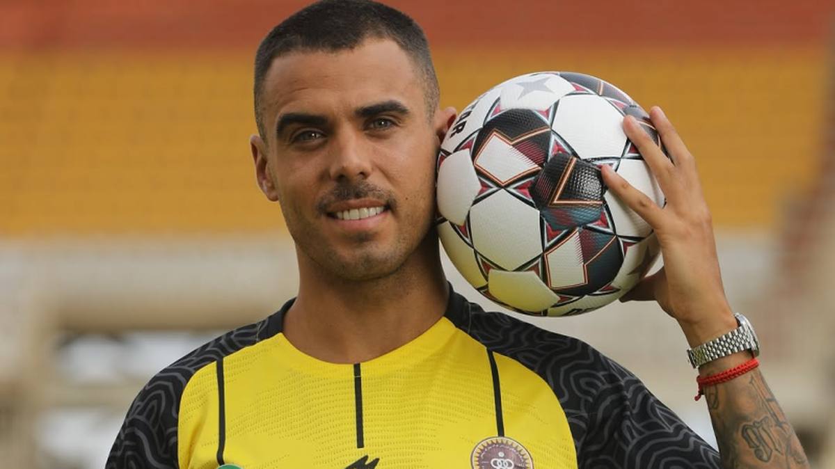 خبر خوش برای سپاهان در آستانه دیدار با استقلال؛ ریکاردو آلوز به تمرینات گروهی اضافه شد خبر خوش برای سپاهان در آستانه دیدار با استقلال؛ ریکاردو آلوز به تمرینات گروهی اضافه شد