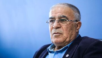 مرد همیشه شاکی استقلال جراحی شد مرد همیشه شاکی استقلال جراحی شد