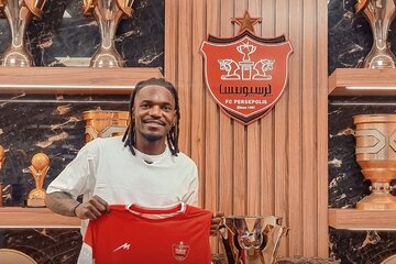 پیام بیفوما برای هواداران پرسپولیس پیام بیفوما برای هواداران پرسپولیس