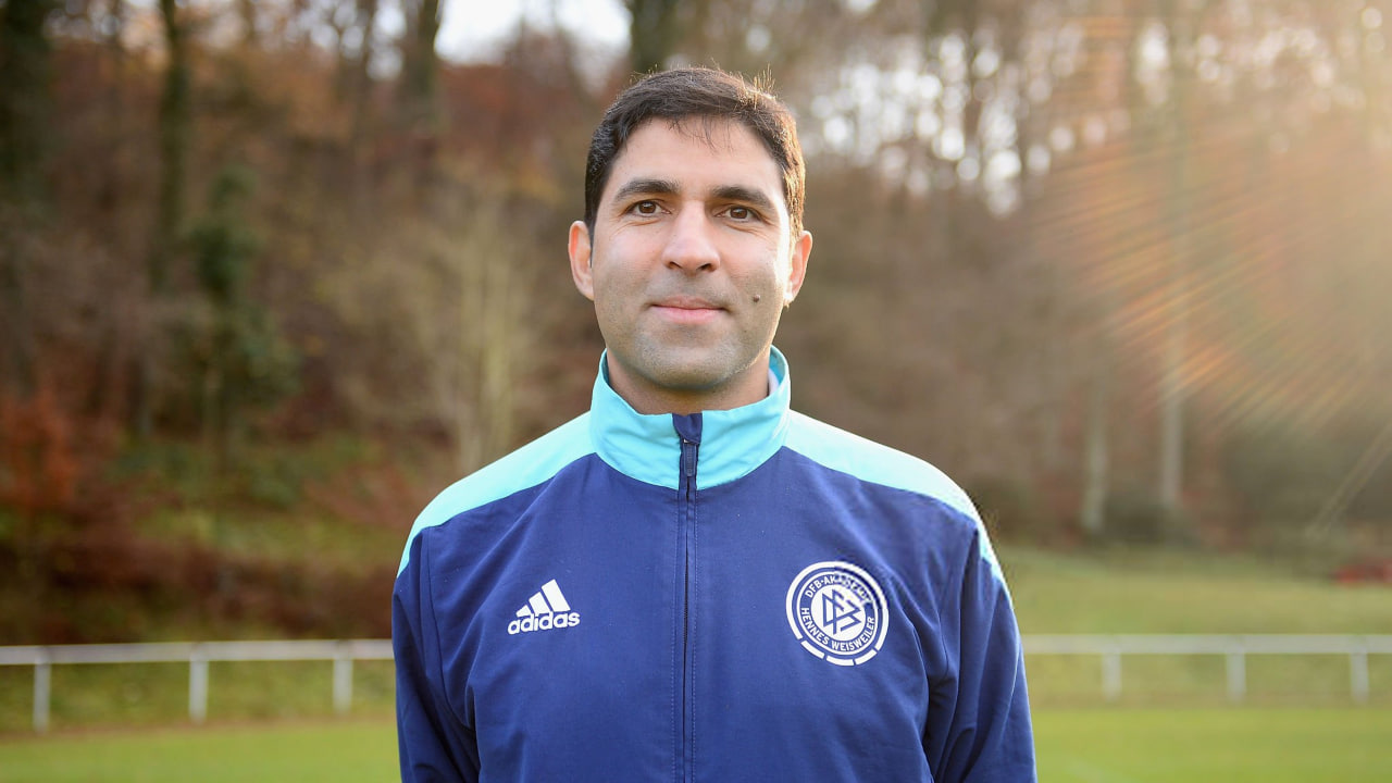 پرسپولیس و دستیاران خارجی هاشمیان؛ از مربی برایتون تا همکار وحید در هامبورگ پرسپولیس و دستیاران خارجی هاشمیان؛ از مربی برایتون تا همکار وحید در هامبورگ