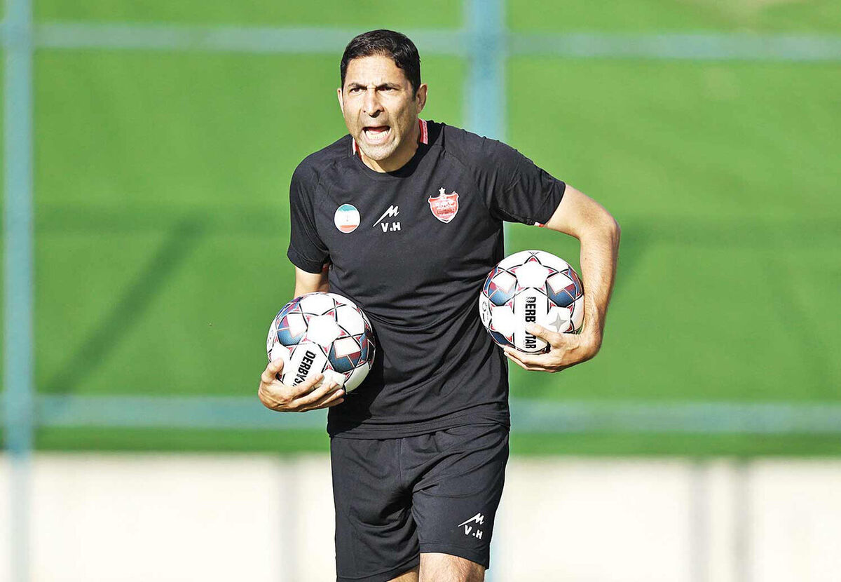 وحید هاشمیان و متد سختگیرانه او در نقل و انتقالات پرسپولیس! وحید هاشمیان و متد سختگیرانه او در نقل و انتقالات پرسپولیس!