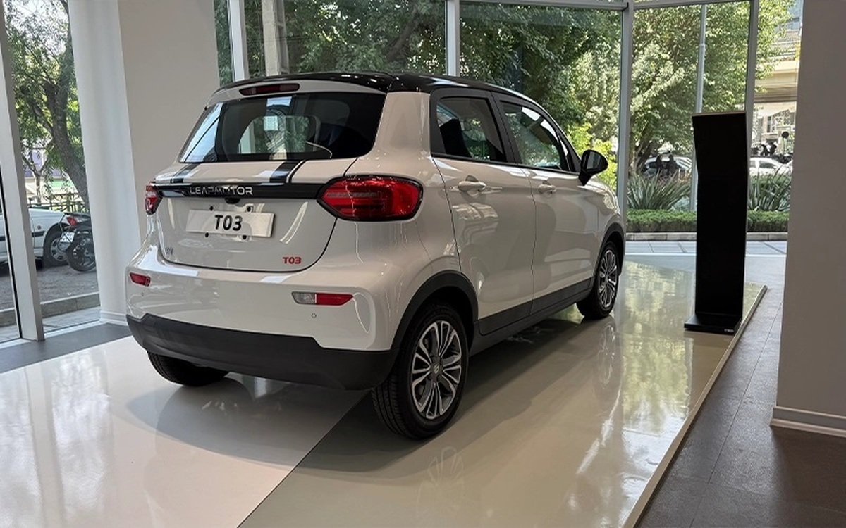 شرایط جدید فروش اقساطی خودروهای برقی / با حدود ۷۰۰ میلیون خودرو برقی بخرید! + جدول مرداد ۱۴۰۴ شرایط جدید فروش اقساطی خودروهای برقی / با حدود ۷۰۰ میلیون خودرو برقی بخرید! + جدول مرداد ۱۴۰۴