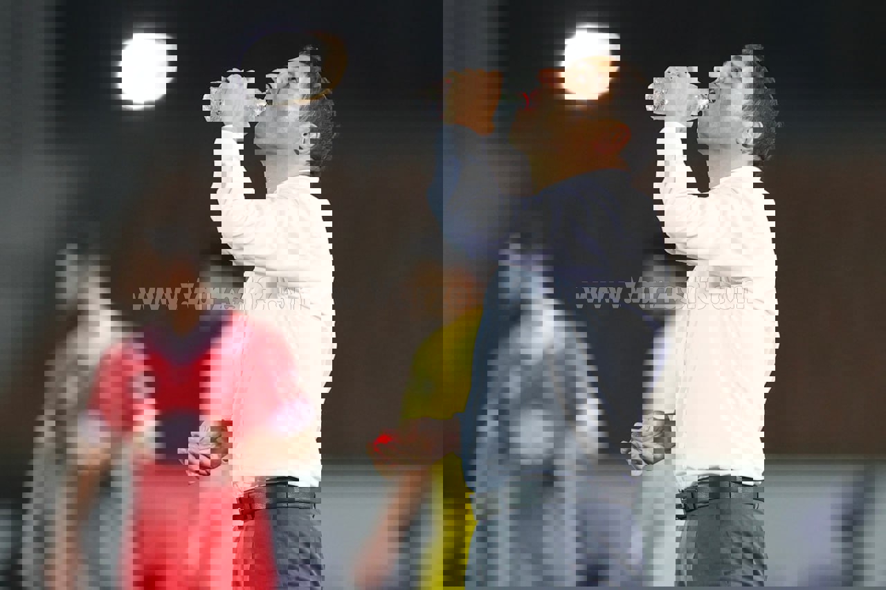 انتقاد مودبانه هاشمیان از خریدهای کارتال انتقاد مودبانه هاشمیان از خریدهای کارتال