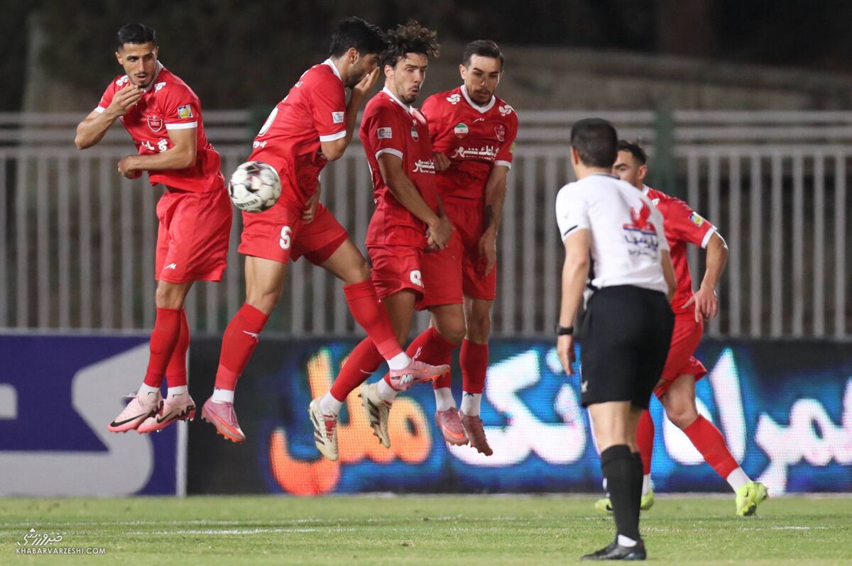 هاشمیان پایینتر از گاریدو؛ پرسپولیس امسال بدتر از پارسال! هاشمیان پایینتر از گاریدو؛ پرسپولیس امسال بدتر از پارسال!