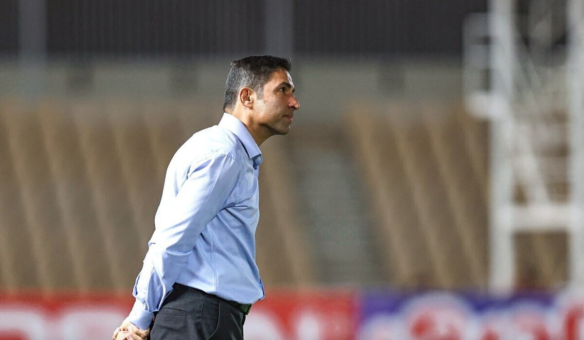 پیشنهاد جدید پرسپولیس به وحید هاشمیان؛ سیدورف ما باش! پیشنهاد جدید پرسپولیس به وحید هاشمیان؛ سیدورف ما باش!