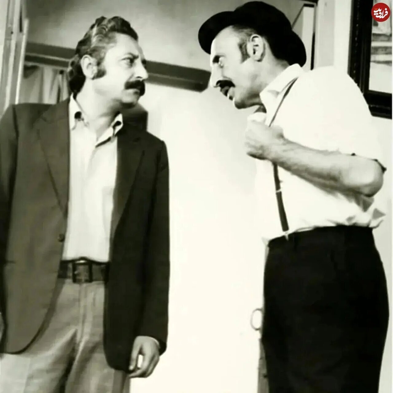 عکس | جمشید مشایخی ۳۸ ساله کنار مرتضی احمدی ۴۸ ساله؛ سال ۱۳۵۱