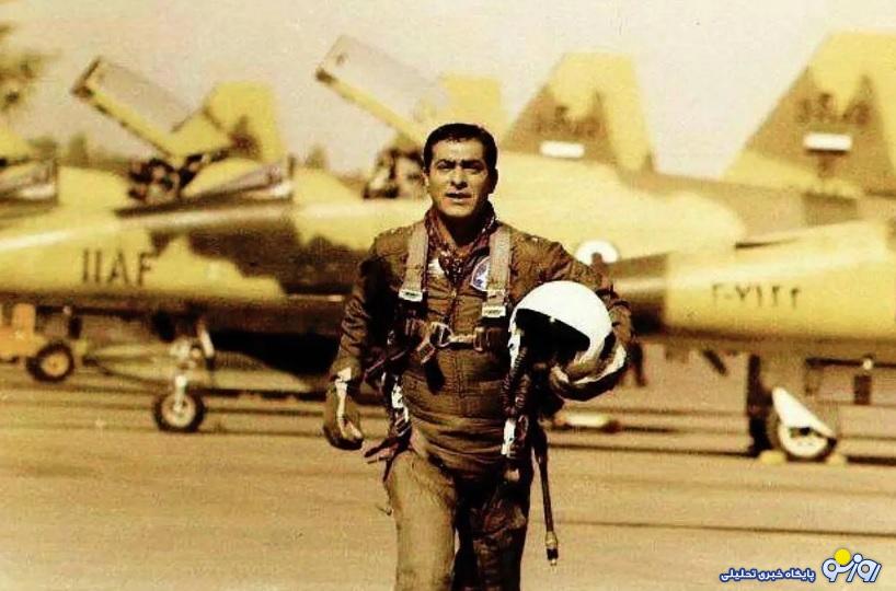 «محمدعلی فردین» در لباس خلبانی «محمدعلی فردین» در لباس خلبانی