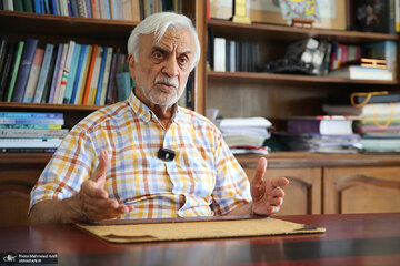 راهکار هاشمی طبا برای رفع ناترازی انرژی:مصرف برق صنعت و آب کشاورزی را20درصدکاهش دهید/فقط خودرو هیبریدی وارد کنید/ مهمتر از همه اینکه با مردم رفیق شوید راهکار هاشمی طبا برای رفع ناترازی انرژی:مصرف برق صنعت و آب کشاورزی را20درصدکاهش دهید/فقط خودرو هیبریدی وارد کنید/ مهمتر از همه اینکه با مردم رفیق شوید