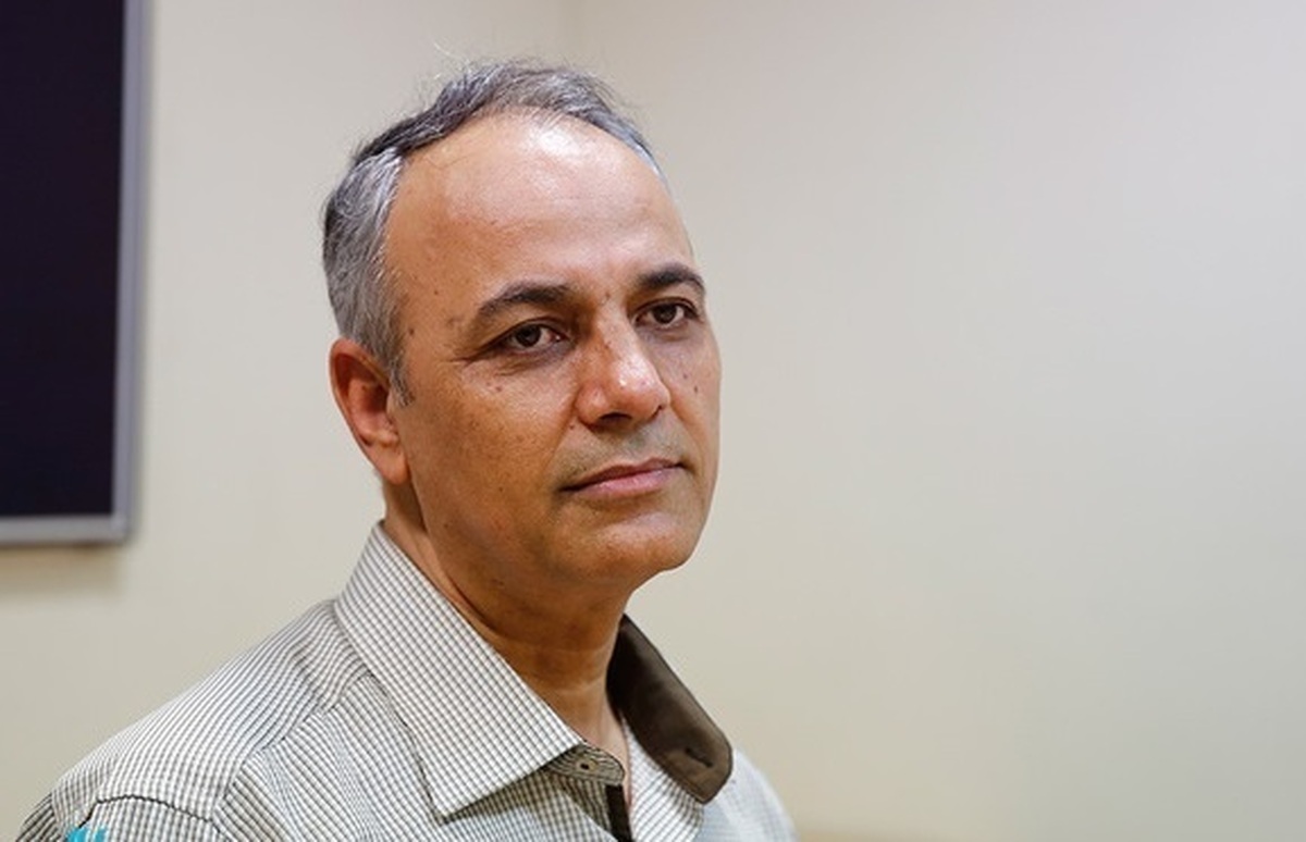 انتقاد زیدآبادی از پزشکیان: رد مذاکره با آمریکا پاک کردن صورتمسئله است، نه حل آن احمد زیدآبادی